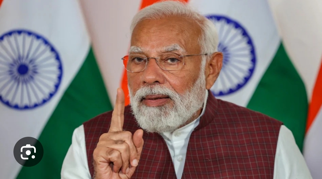 *✍️मन की बात पीएम मोदी ने बताए ड्रोन गिरने के कारण* 