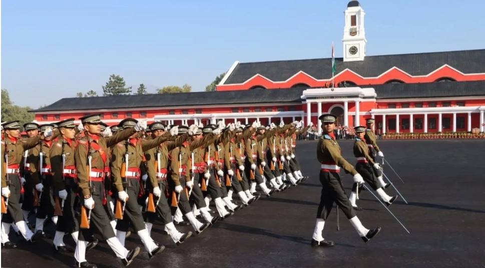 भारतीय सेना को मिले 491 युवा सैन्य अफसर 