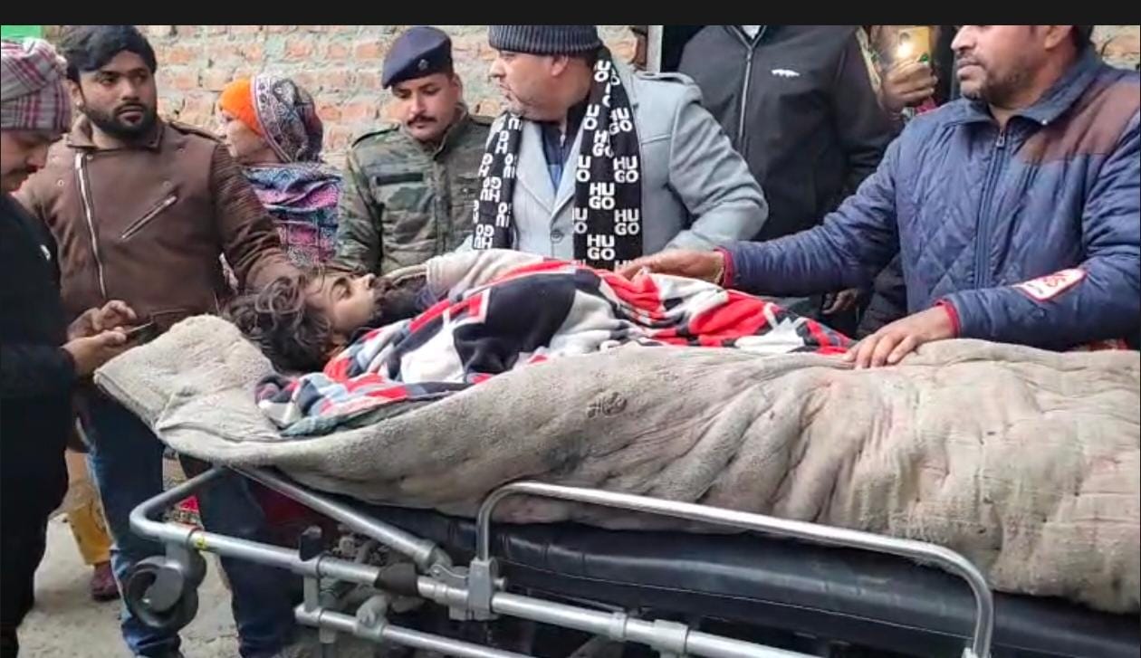 बीमार युवक के लिए ‘देवदूत’ बनकर पहुंचे महापौर  – राजनीति के बीच मानवता की मिसाल,खुद एम्बुलेंस बुलाकर कराया भर्ती