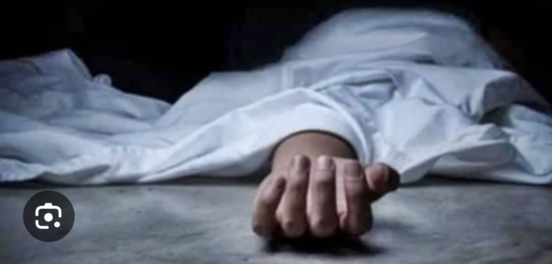 *_मुरादाबाद में दर्दनाक हादसा; रेलवे क्रॉसिंग पर सगी बहनों की ट्रेन से कटकर मौत_*